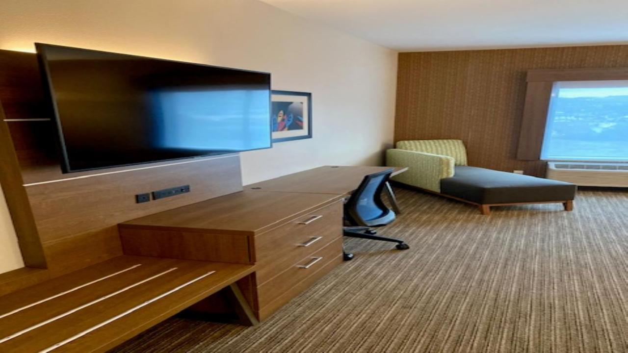 Holiday Inn Express & Suites - The Dalles By Ihg Exteriör bild